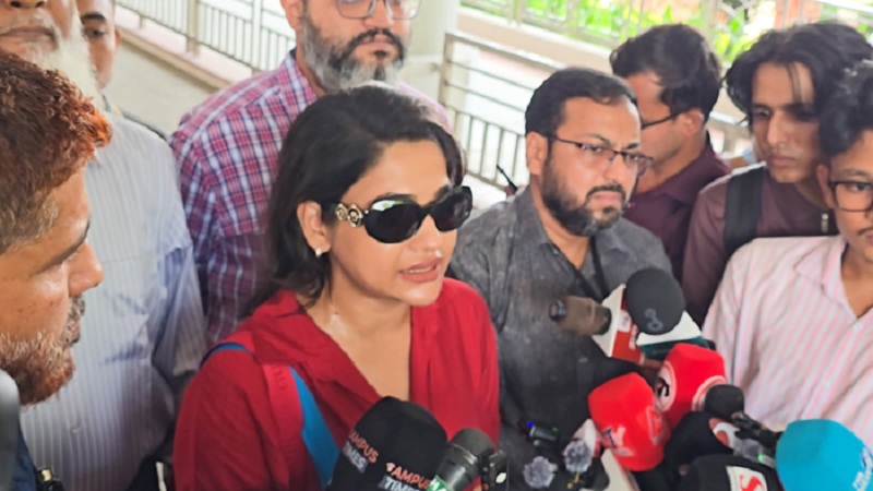 ভেনিসে হামলার অভিযোগের পর দেশে ফিরলেন বাঁধন,নিরাপত্তায় সহযোগিতার কথা জানালেন
